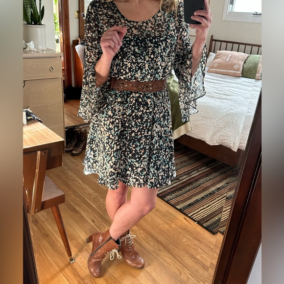 Anthropology, "paper crown" - Picture 9 of 10